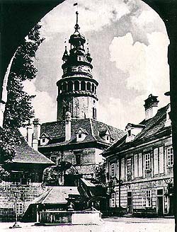 Schlossturm und Münze in Český Krumlov, ein historisches Foto von Josef Seidel 