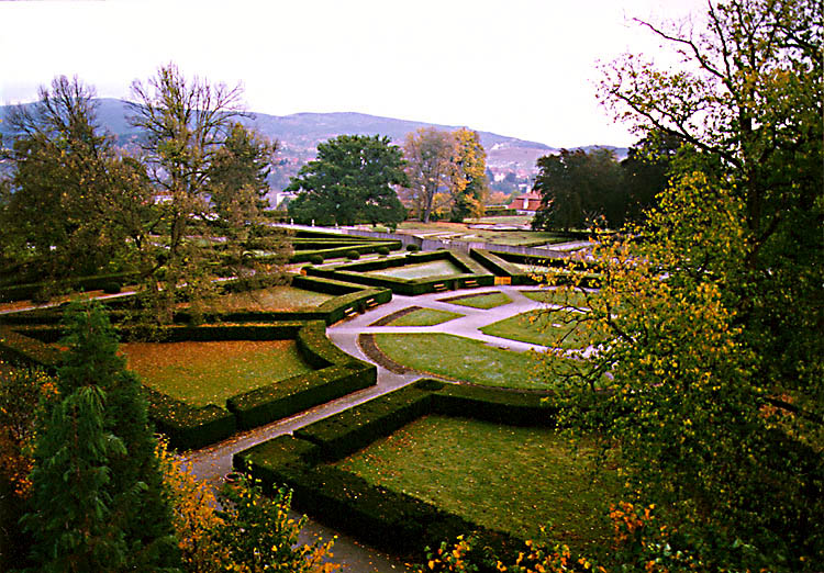 Central part of the Český Krumlov Castle Gardens