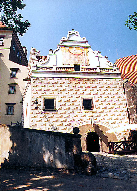 Schloss Nr. 59 - Schmalzkasten, Stirnseite vom II. Hof des Schlosses Český Krumlov