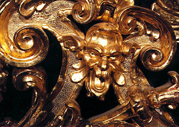 Český Krumlov Castle, Golden Carriage, detail of gold engraving