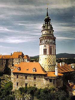 Schloss Nr. 59 - Kleine Burg und Schlossturm in Český Krumlov, Zustand aus dem Jahre 1998 nach der Beendigung der Restaurierungs- und Rekonstruktionsarbeiten, foto:  Ladislav Bezděk 