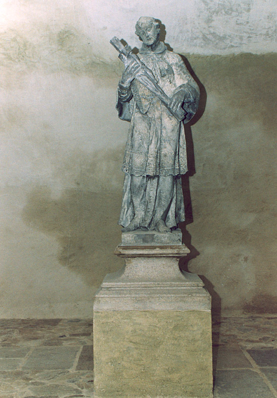 Zámecké lapidárium v Českém Krumlově, sv. Jan Nepomucký, sochař Jan Planskler, 1727, foto: Ladislav Pouzar