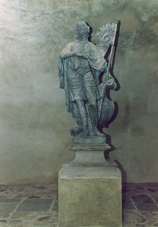 Zámecké lapidárium v Českém Krumlově, sv. Václav, sochař Jan Antonín Zinner, 1747, foto: Ladislav Pouzar