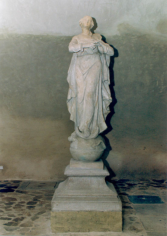 Schlosslapidarium in Český Krumlov, Die unbefleckte Jungfrau Maria, Künstler: Jan Antonín Zinner, 1759, Foto: Ladislav Pouzar