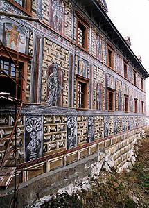 Schloss Nr. 59 - Kleine Burg, Fassade nach der Restaurierung, Foto: Ing. Ladislav Pouzar, 1998 