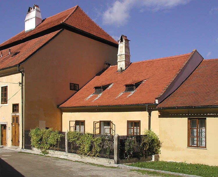 Schloss Nr. 184, Halbganzes, 2000, Foto: Zdena Flašková