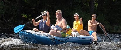 Ingetour - Půjčovna kanoí a raftů na Vltavě